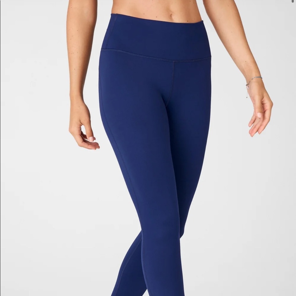 Fabletics Define High Waisted 7/8 Leggings